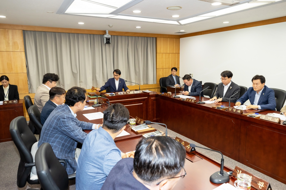 20250602-023[AMG_0661-제288회 구미시의회 제1차 정례회 제1차 예산결산특별위원회 활동.jpg