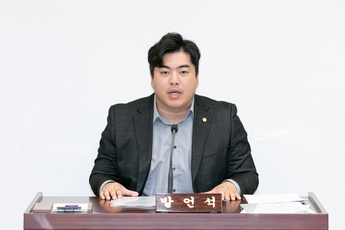 20250604-014[IMG_9276-제288회 제1차 정례회 기획행정위원회 조례안 심사활동.jpg