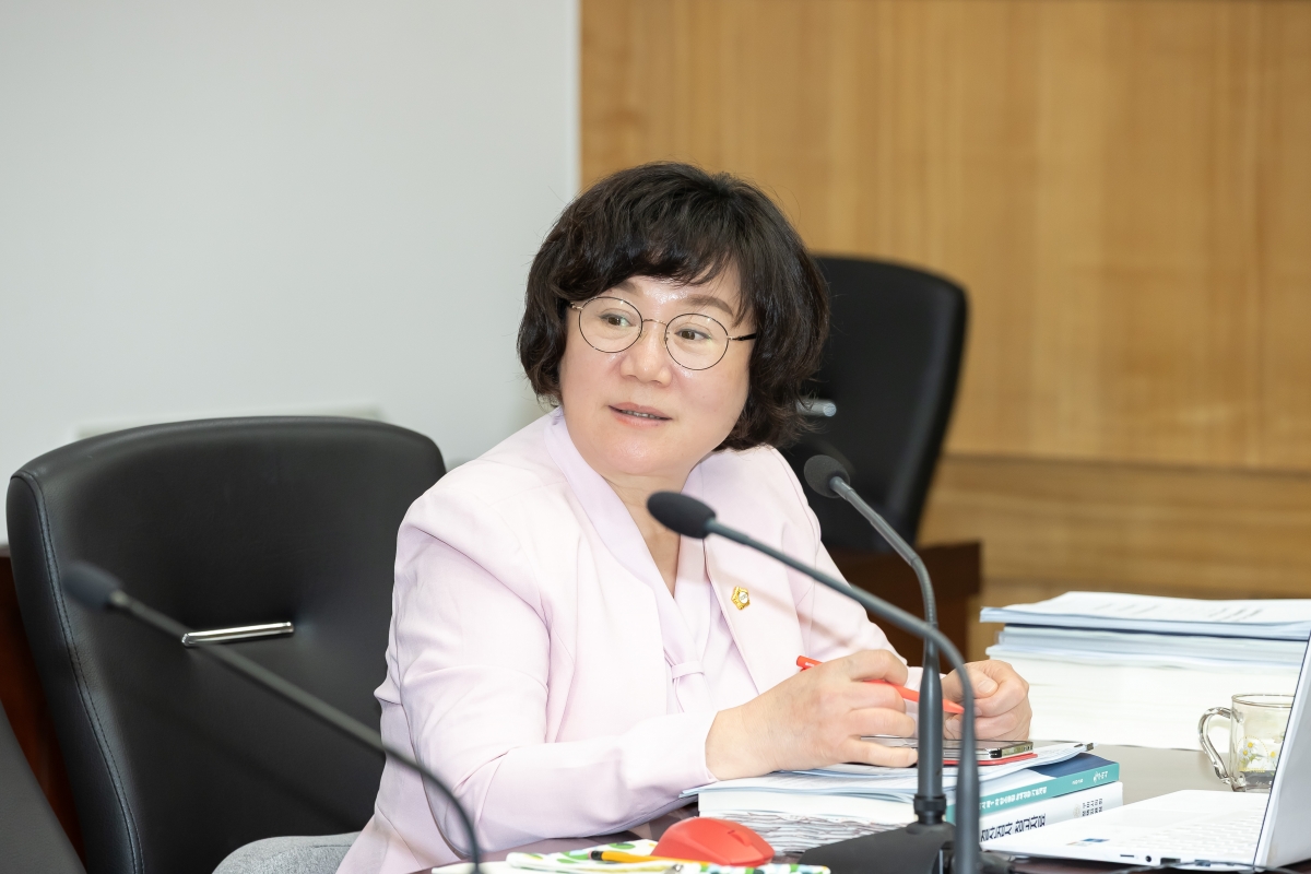 20250609-037[AMG_1236-문화환경위원회 관내 버스 기업체와 간담회.jpg