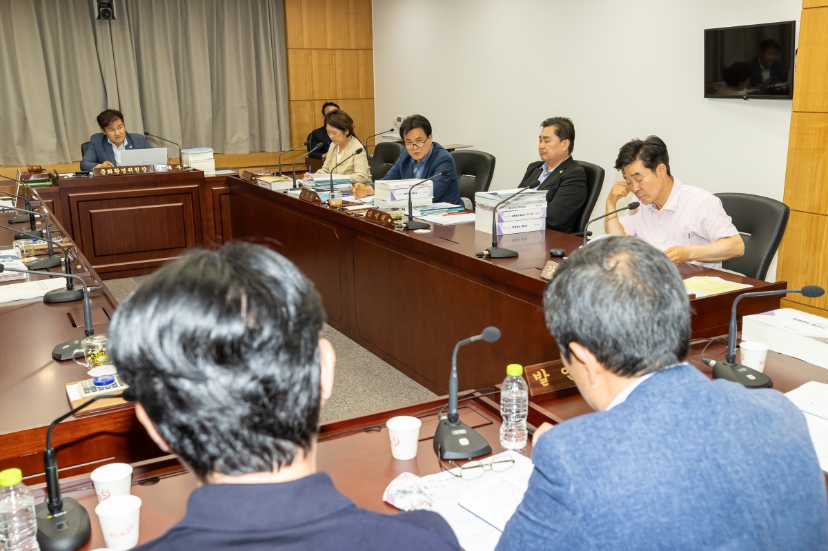 20250609-036[AMG_1231-문화환경위원회 관내 버스 기업체와 간담회.jpg