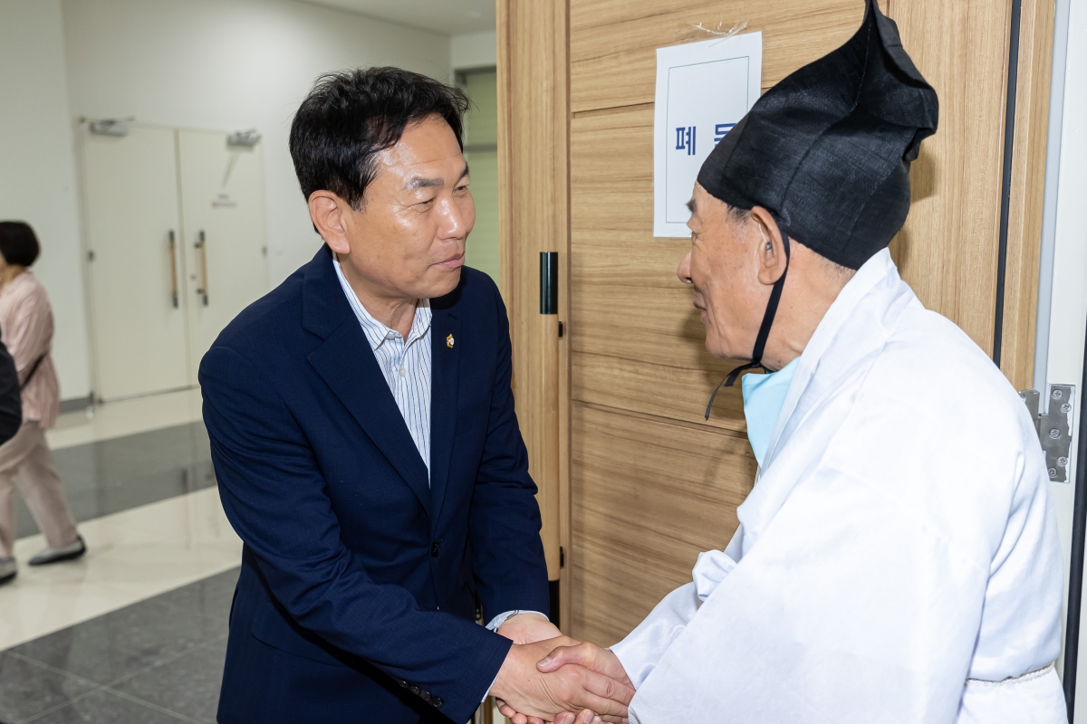 20250610-064[AMG_1278-제28회 전국 한시 백일장.jpg