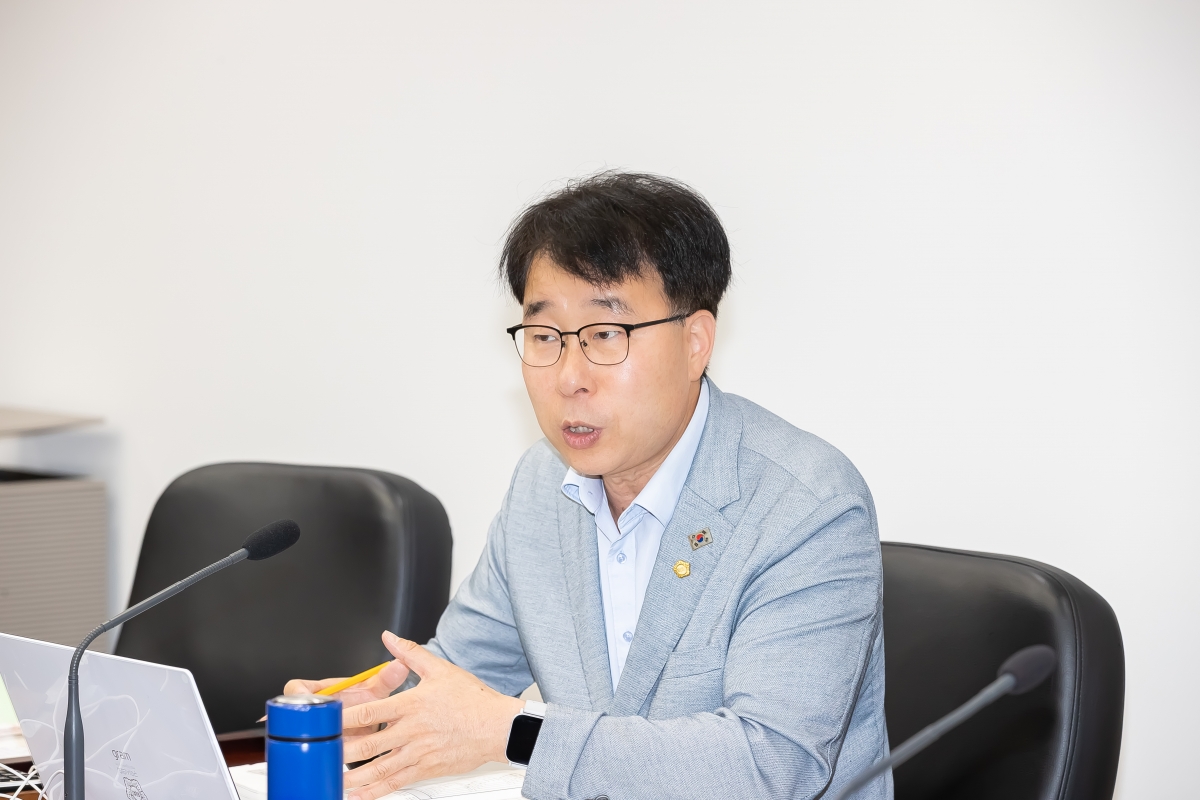 20250717-010[AMG_4503-제289회 임시회 산업건설원회 2025년도 제1회 추가경정예산안 및 기금운용계획변경안 예비심사활동.jpg