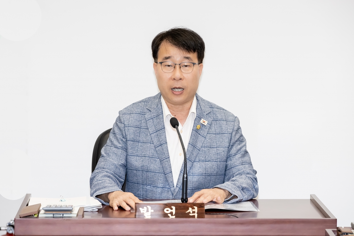 20250716-023[AMG_4310-제289회 임시회 산업건설위원회 조례안 심사활동.jpg