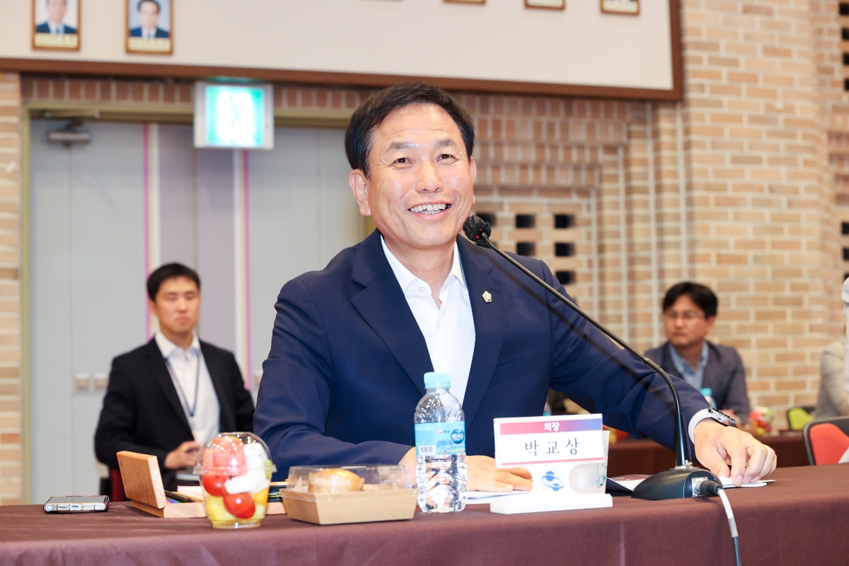 20250805-018[AMG_5478-1-구미시의회와 구미시 정책간담회.JPG