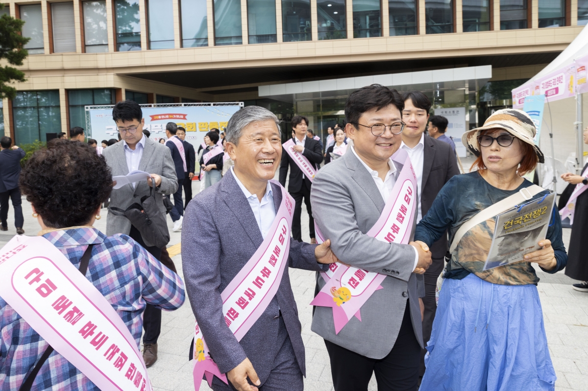 20250909-055[AMG_6971-1-구미 로컬푸드 국회 판촉전.jpg