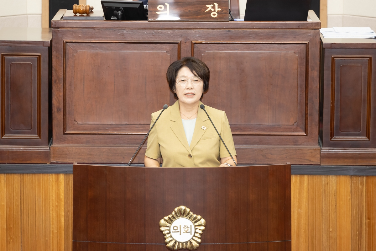 20250910-008[AMG_7125-제290회 임시회 제1차 본회의시 추은희 의원 5분 자유발언.jpg
