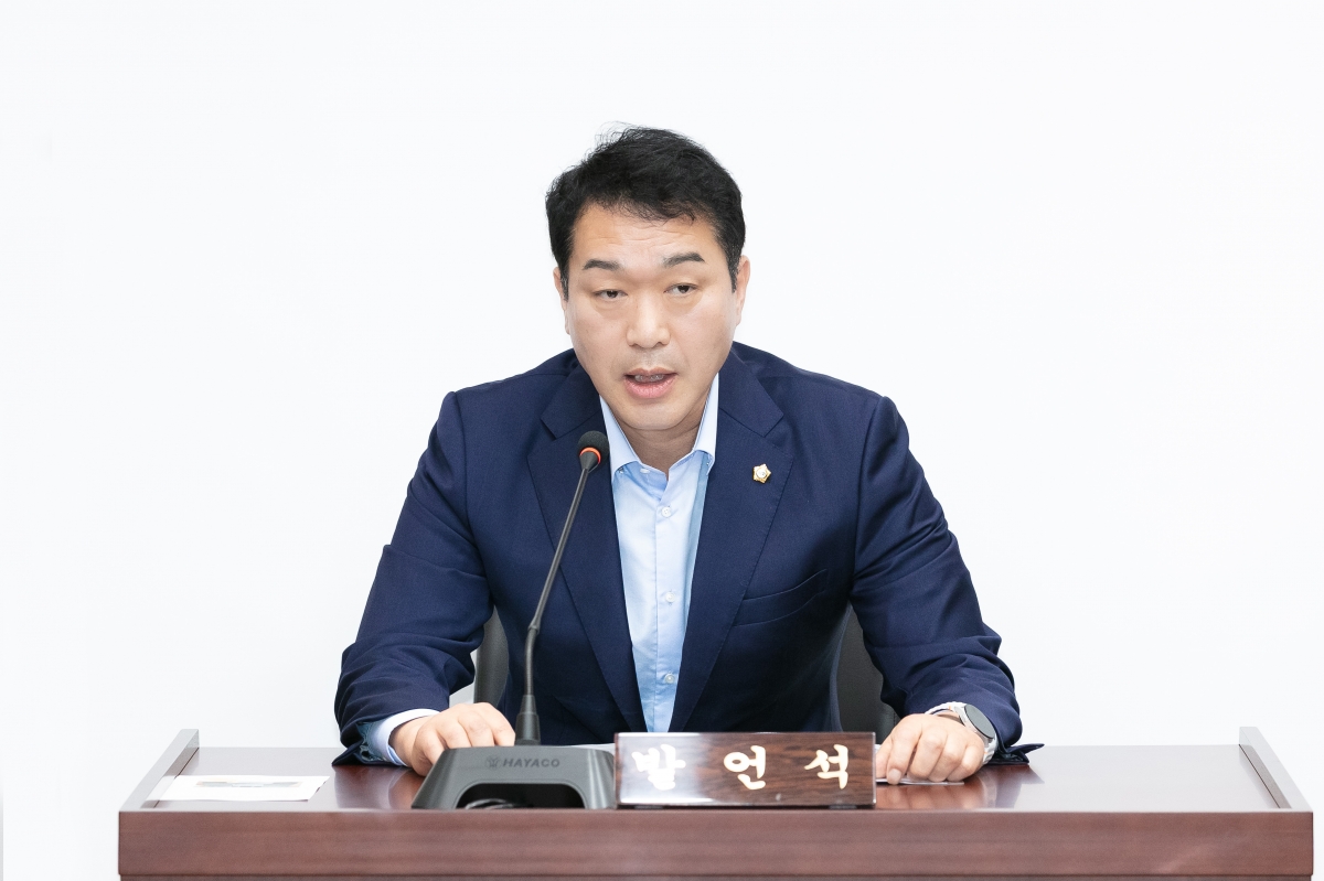 20250911-023[IMG_1558-제290회 임시회시 기획행정위원회 조례안 등 심사활동.jpg