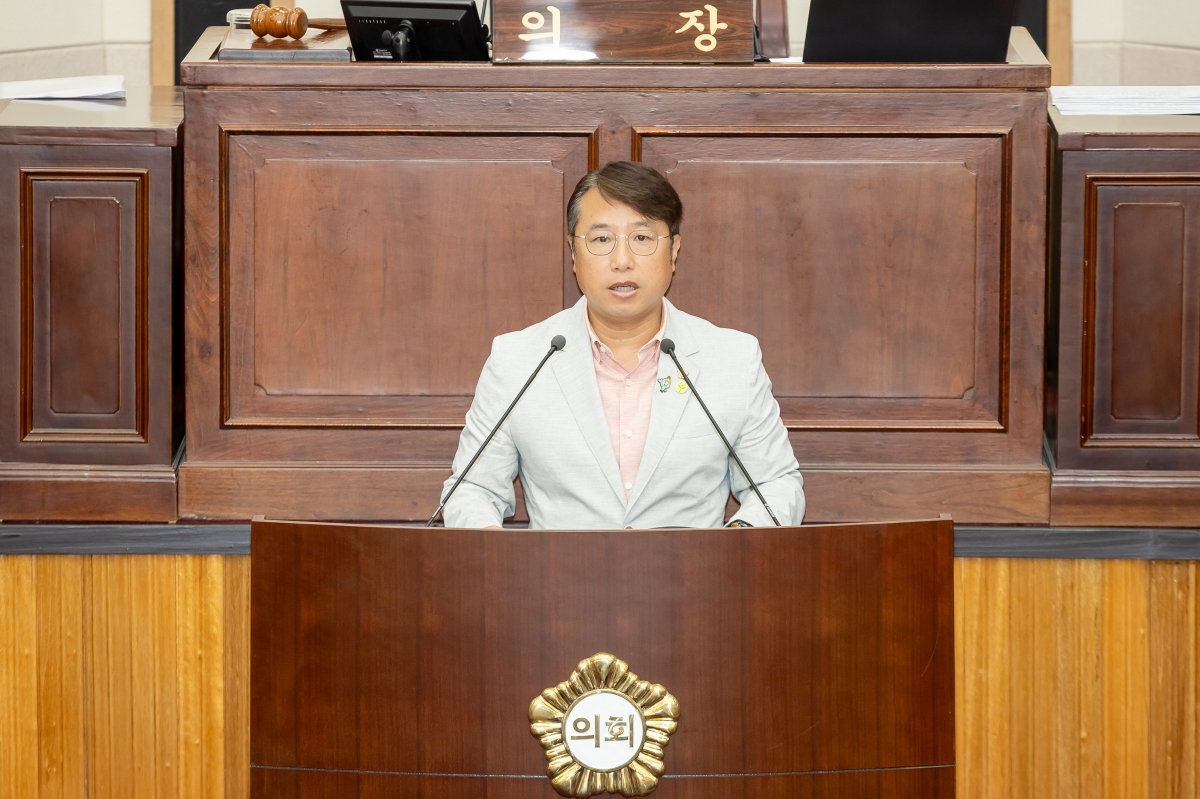 20250917-013[AMG_7887-제290회 임시회 제2차 본회의시 김민성 의원 5분 자유발언.jpg