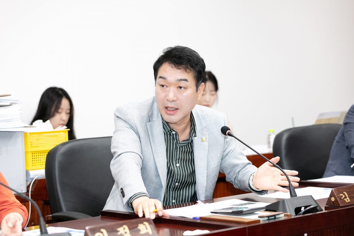 20250930-010[IMG_2008- 폐회중구미현안해결을위한특별위원회 활동.jpg