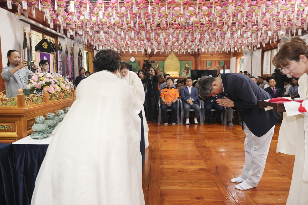 20251003-075[AMG_0104-1-제9회 향문화 대제전.jpg