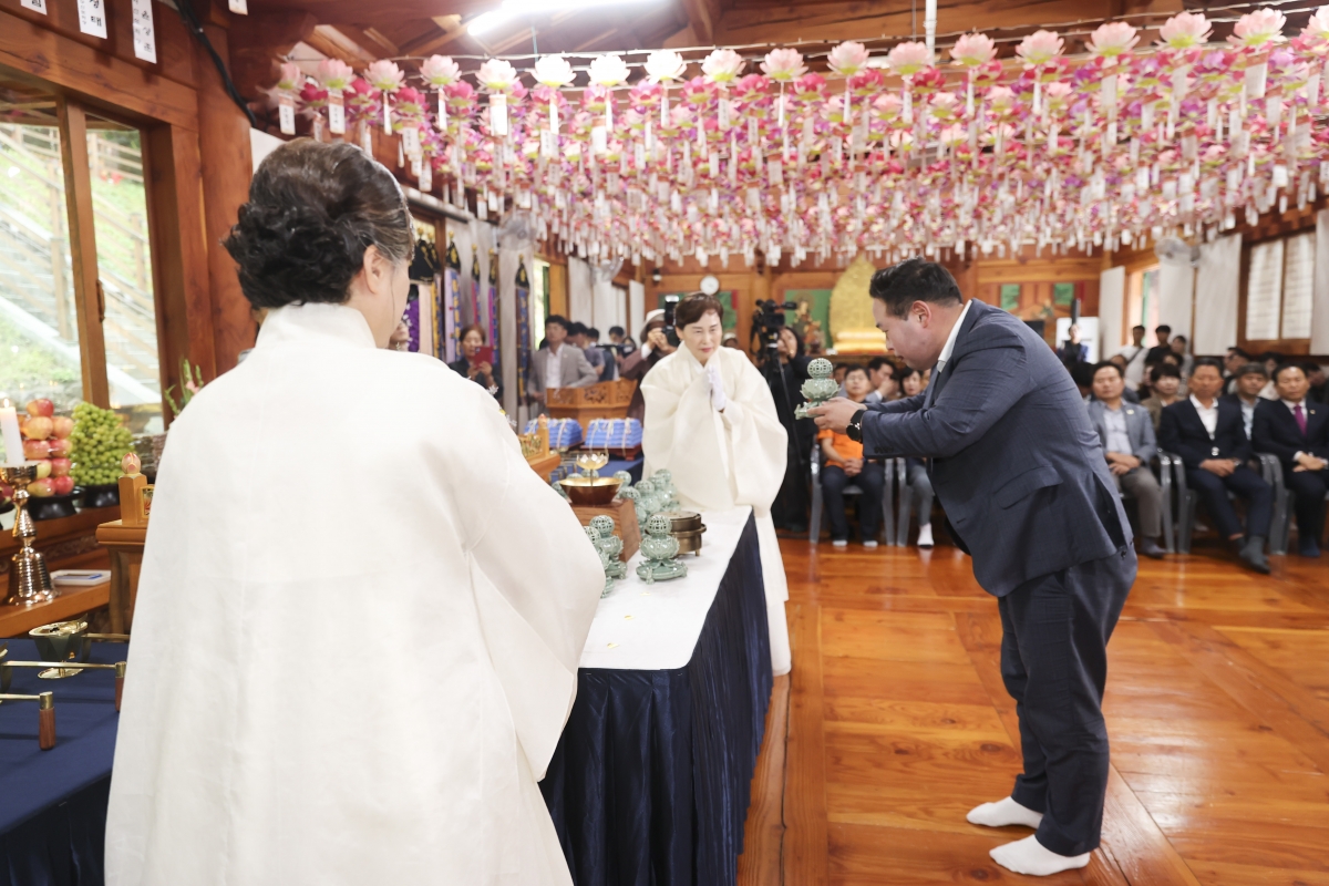 20251003-077[AMG_0109-1-제9회 향문화 대제전.jpg