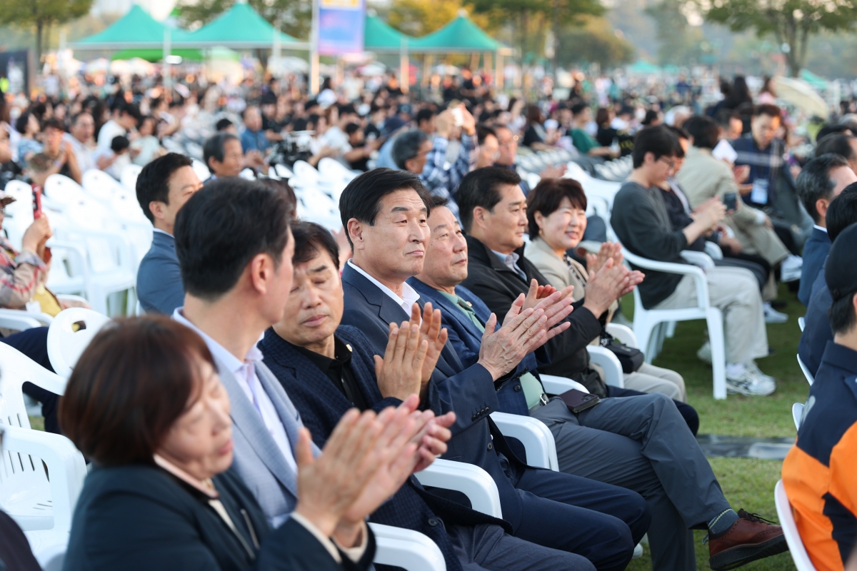 20251011-008[AMG_0156-1-제22회 LG드림페스티벌.JPG