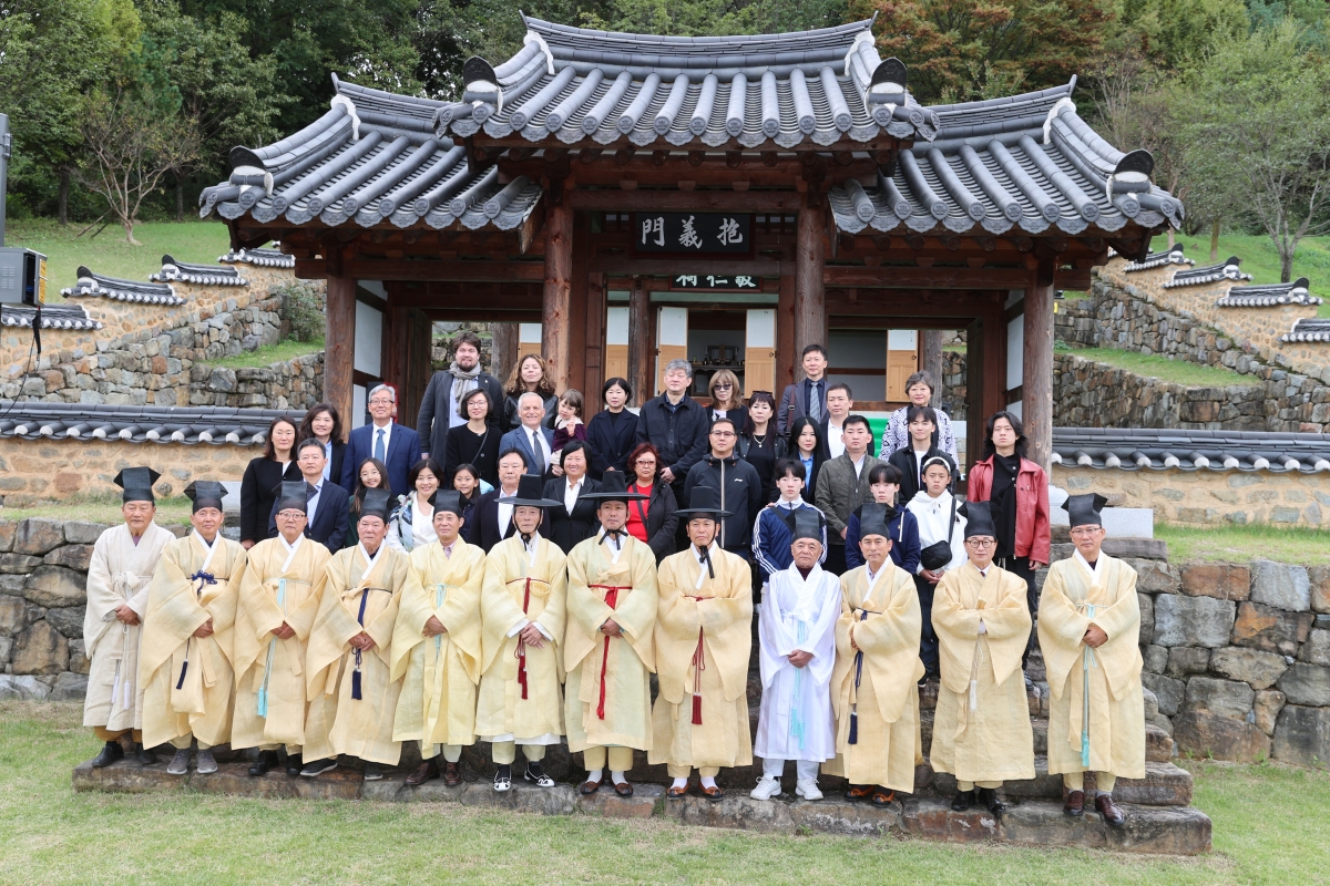 20251021-028[AMG_2178-1-왕산 허위 선생 순국 117주기 추모행사.JPG