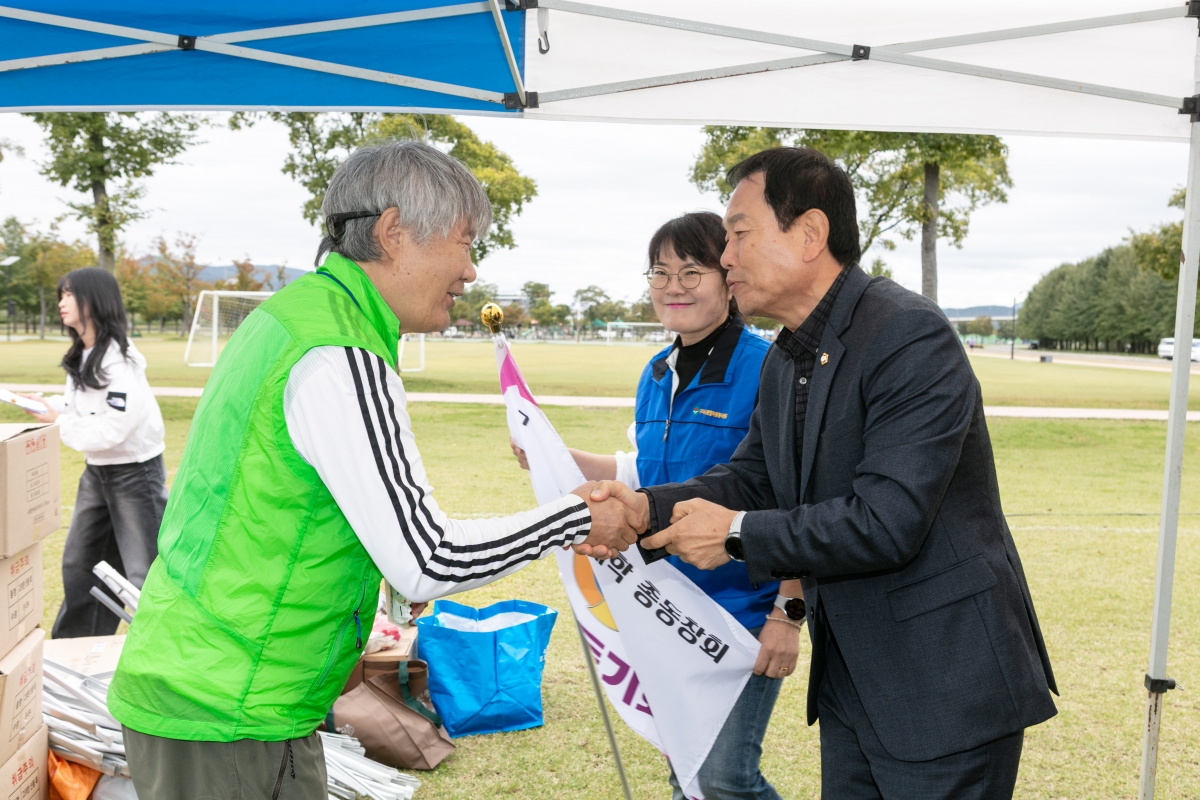 20251022-096[IMG_2648-구미시자원봉사대학 총동창회 한마음대회.jpg