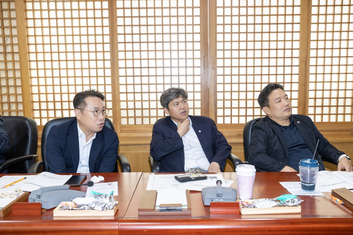 20251024-068[AMG_3148-구미시의회 의원 법정의무교육.jpg