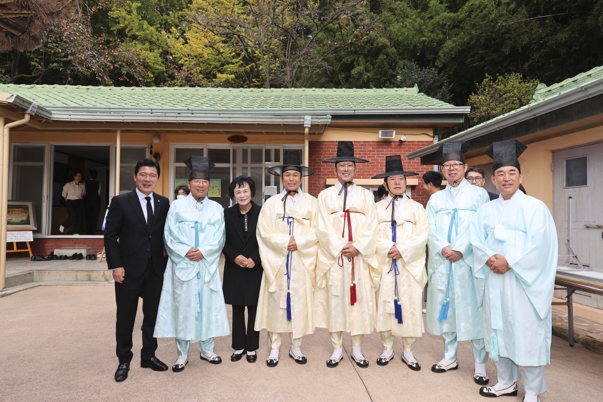 20251026-010[AMG_3243-1-박정희대통령 서거 46주기 추도제 및 추도식.jpg