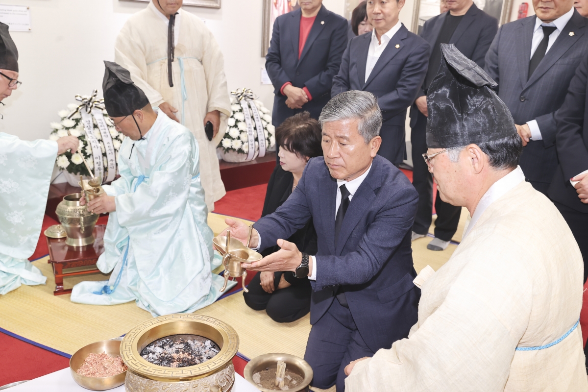 20251026-040[AMG_3329-1-박정희대통령 서거 46주기 추도제 및 추도식.jpg