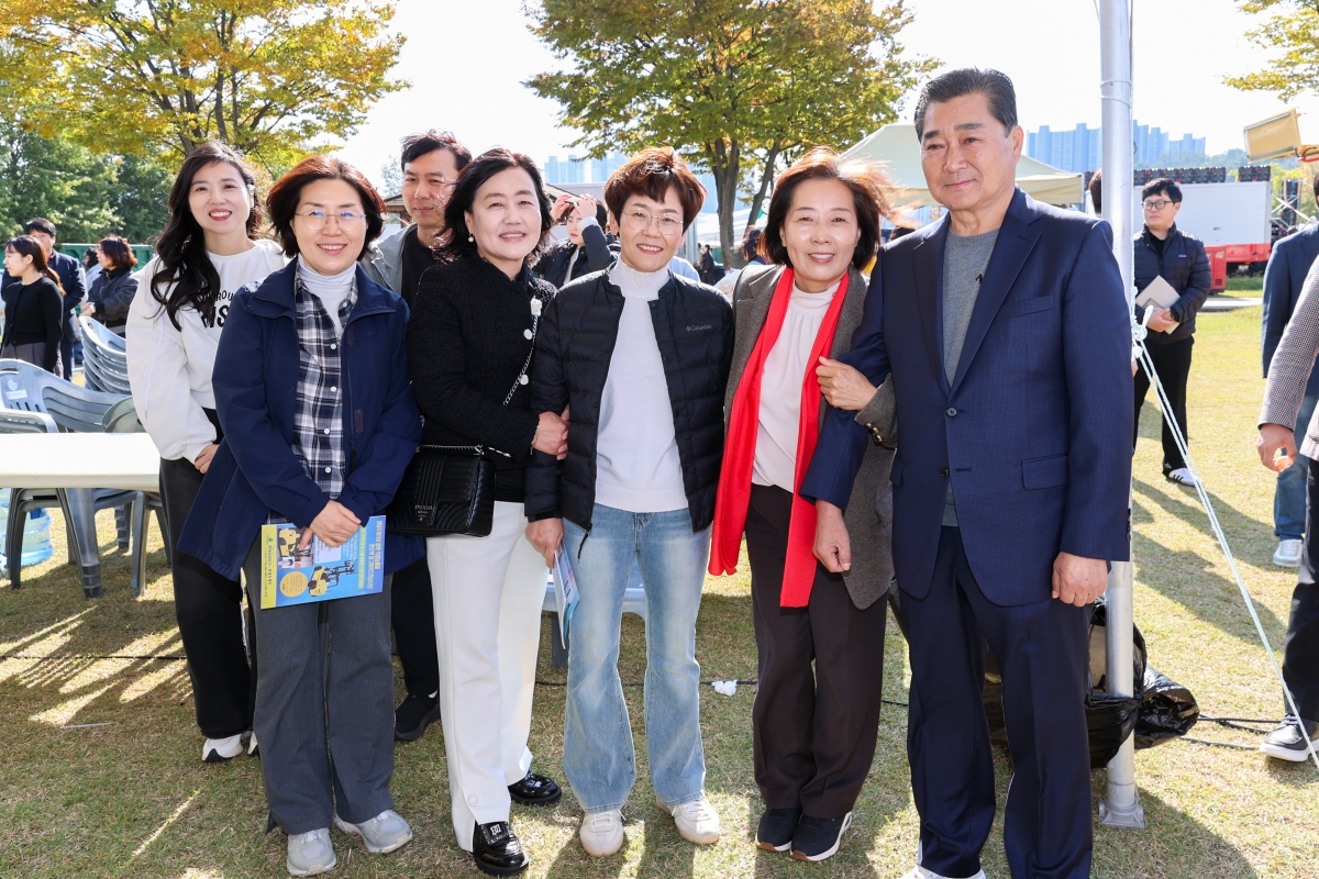 20251102-068[AMG_5294-1-제4회 재구미 의성향우회 한마음 가족체육대회.JPG