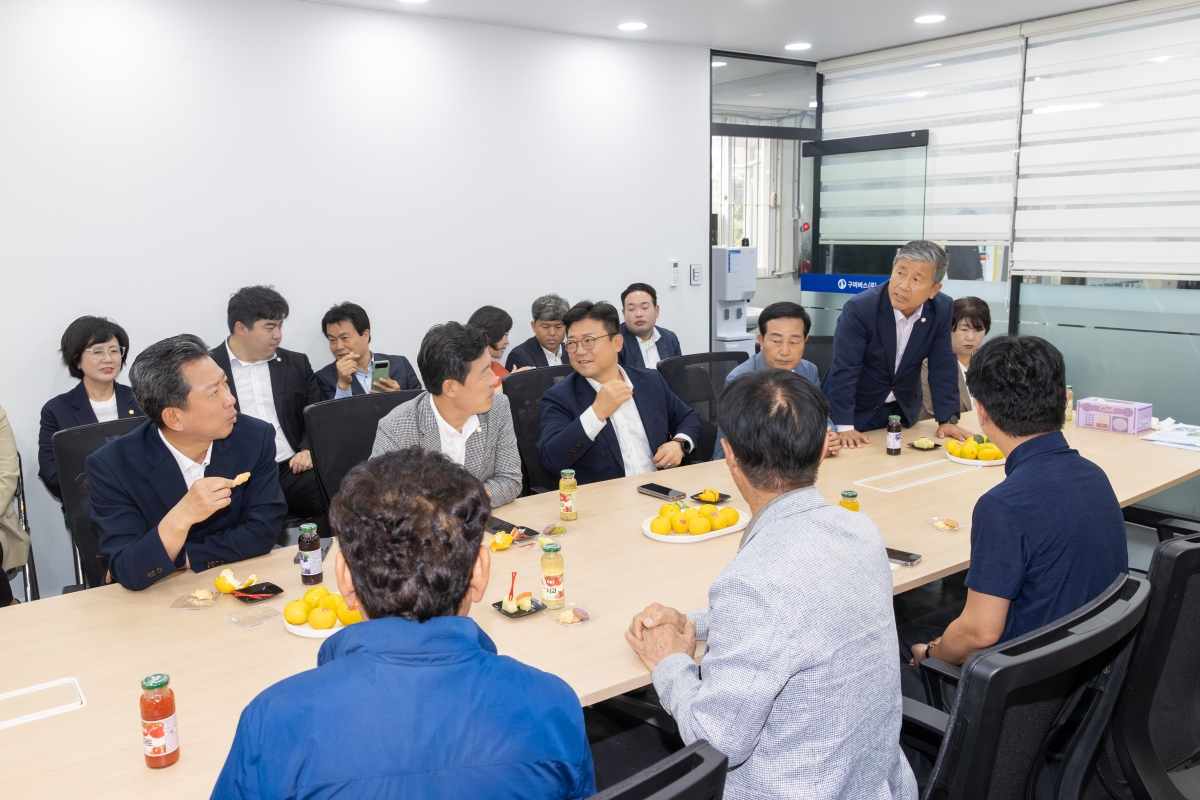 20251002-063[AMG_9820-2025 추석 맞이 구미버스 격려 방문.jpg