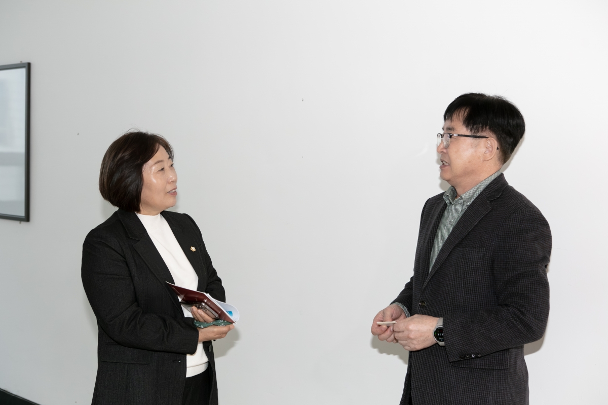 20251118-017[IMG_3944-구미 현황해결을 위한 특별위원회 대전도시재생지원센터 현장방문활동.jpg