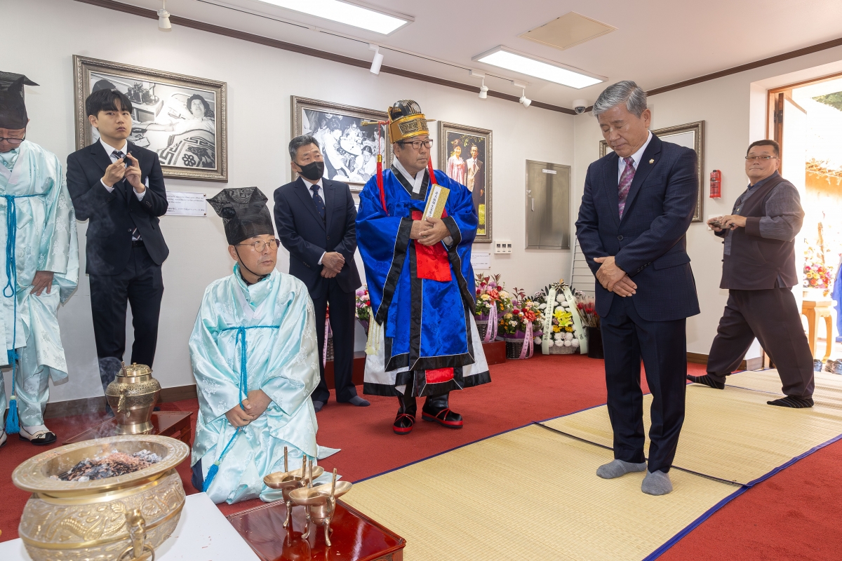 20251114-010[AMG_6017-박정희대통령 탄신 108돌 숭모제.jpg