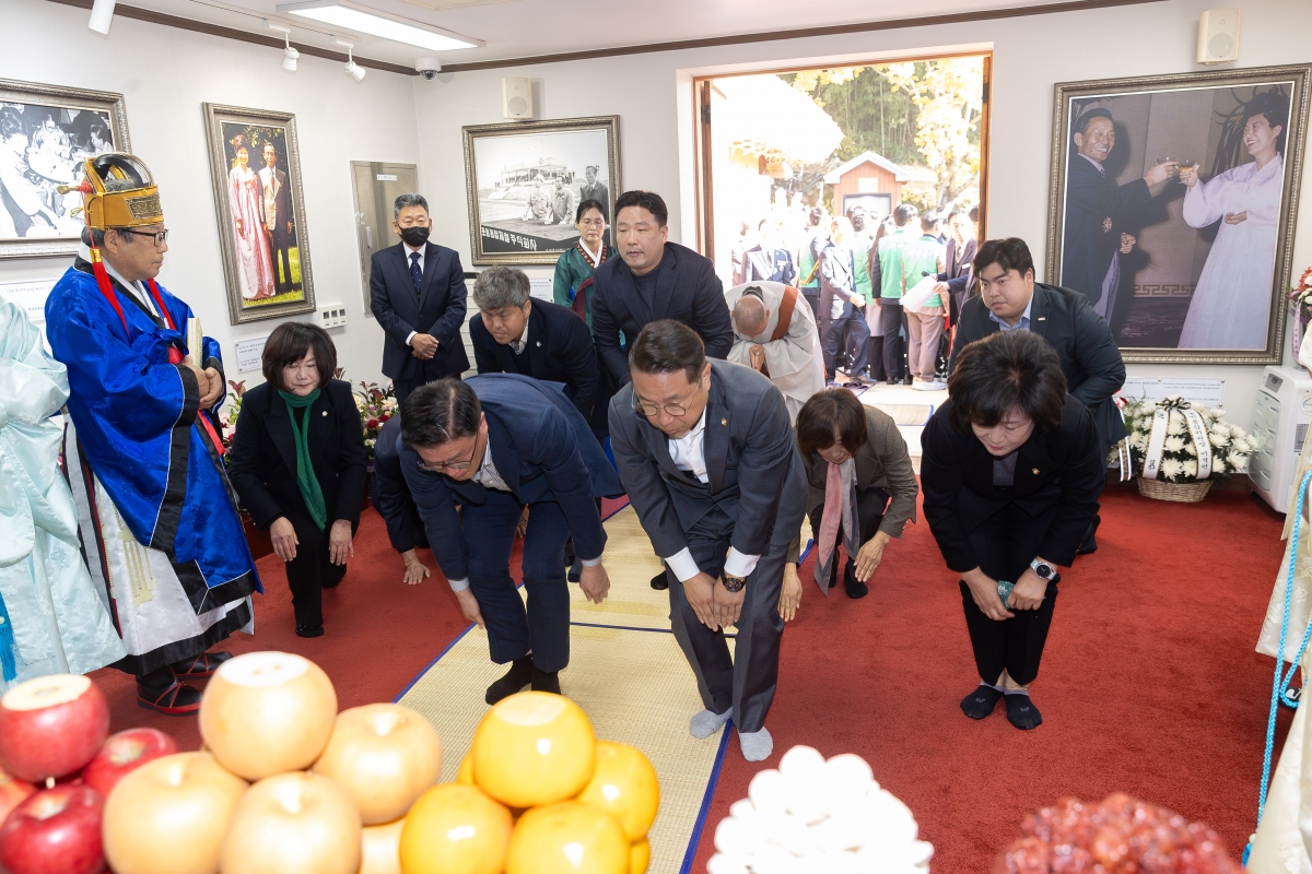 20251114-026[AMG_6053-박정희대통령 탄신 108돌 숭모제.jpg