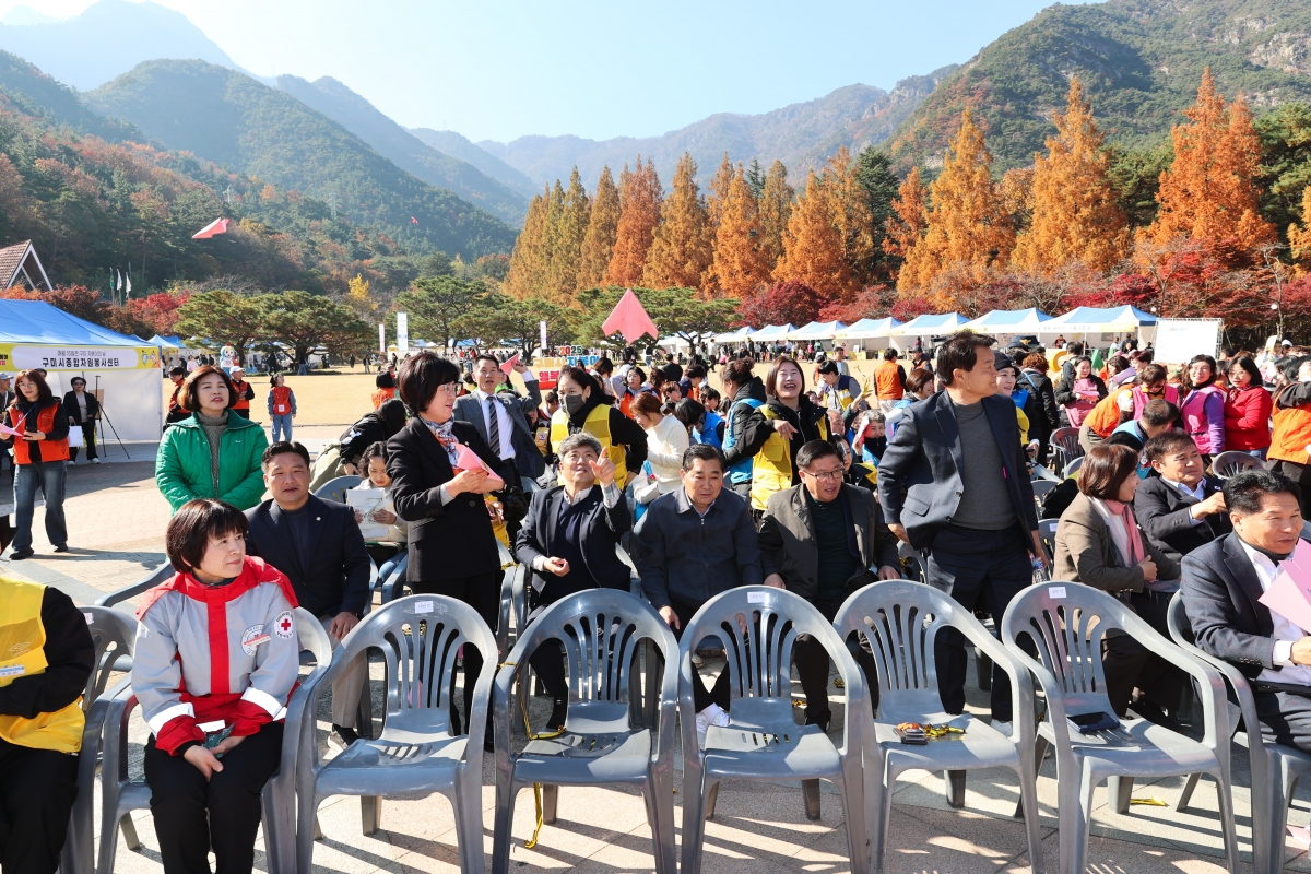 20251115-103[AMG_6564-1-2025 구미시 자봉이 행복박람회.JPG