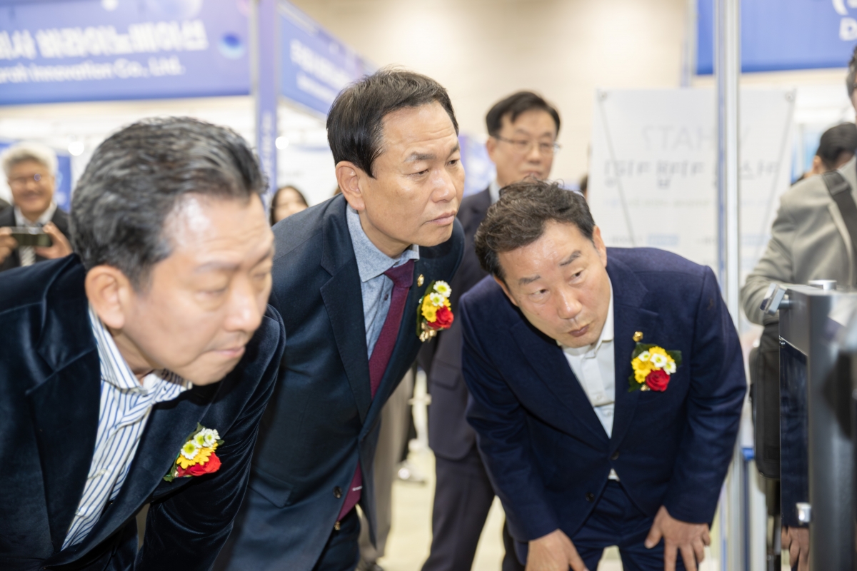 20251120-070[AMG_7306-제13회 국제3D프린팅 코리아엑스포.jpg