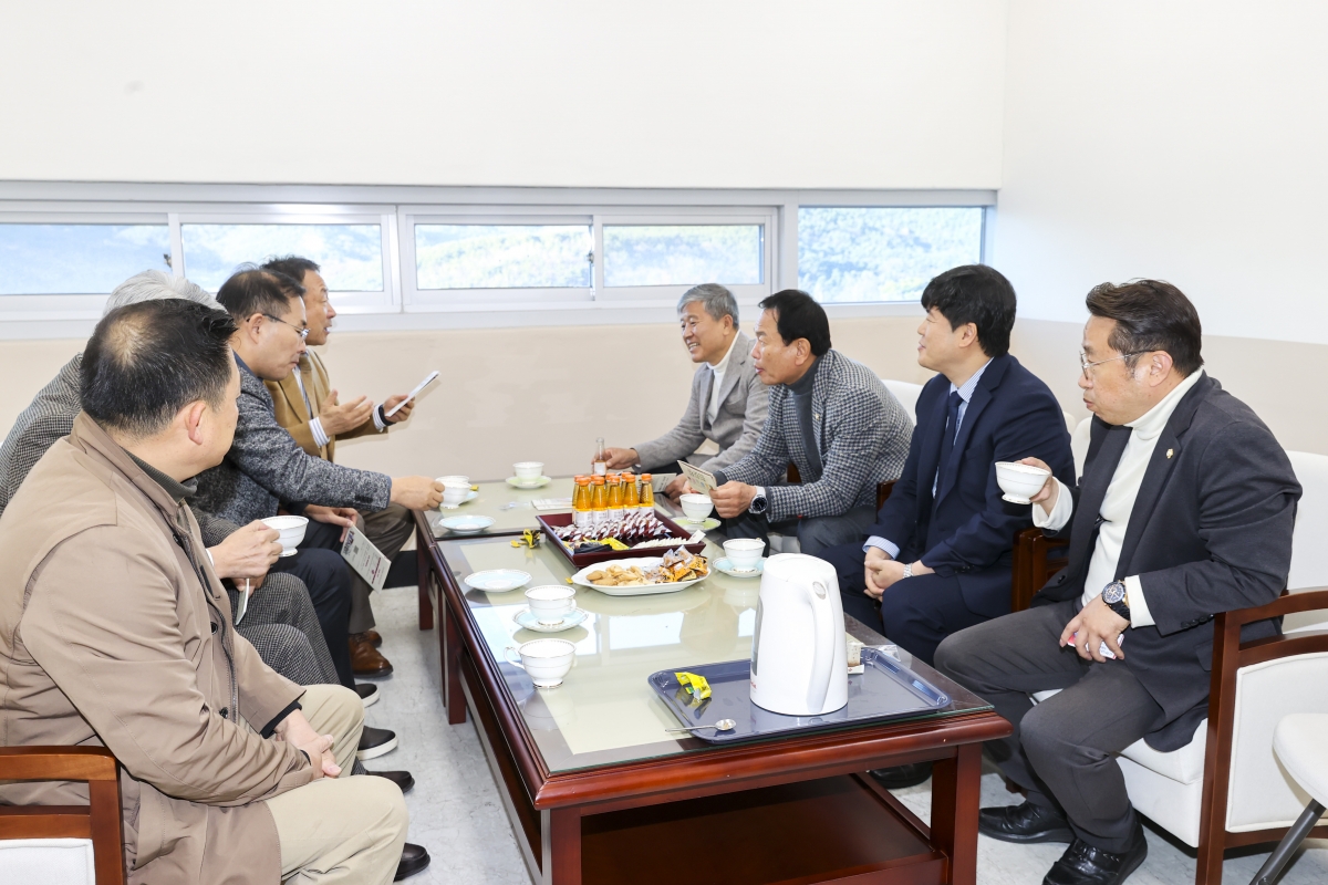 20251129-003[AMG_8926-2-구미아시아연극제 개막식.jpg