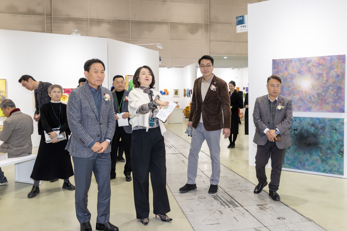 20251204-115[AMG_0053-2025 구미아트페어.jpg