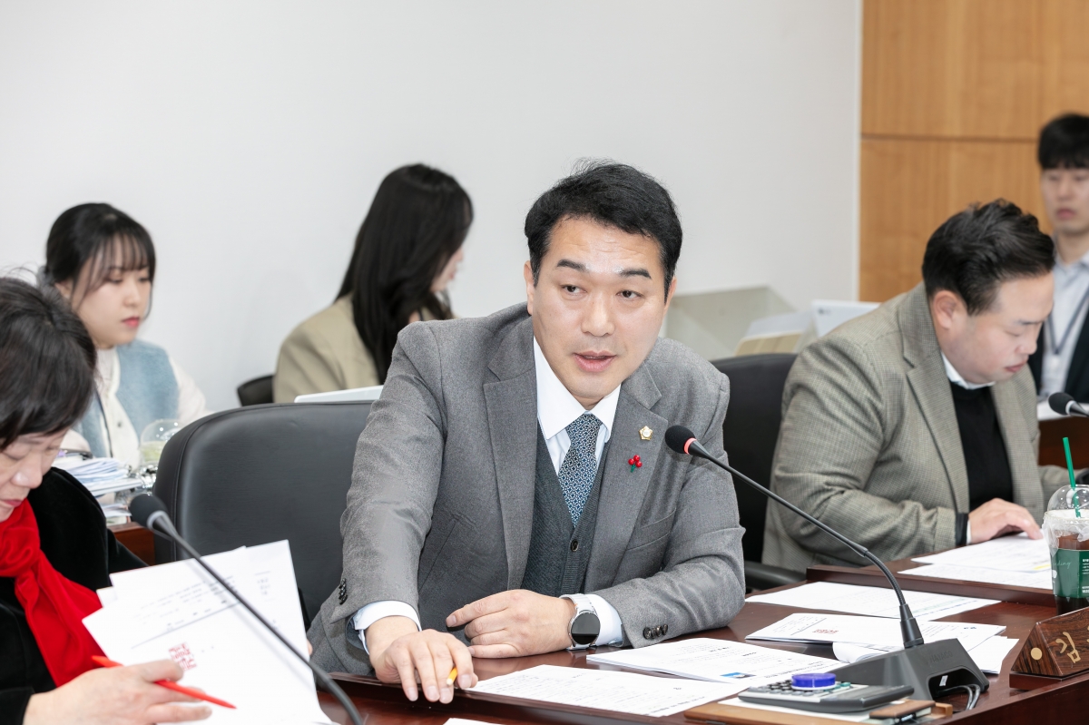 20251211-073[IMG_4592-제292회 제2차 정례회시 제4차 구미 현안 해결을 위한 특별위원회 활동.jpg