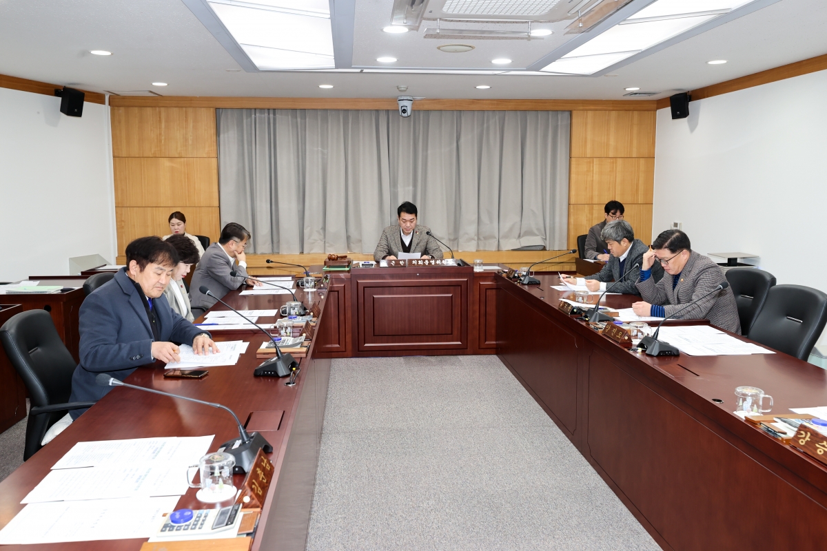 20260106-003[AMG_3480-1-폐회중 의회운영위원회 활동.JPG