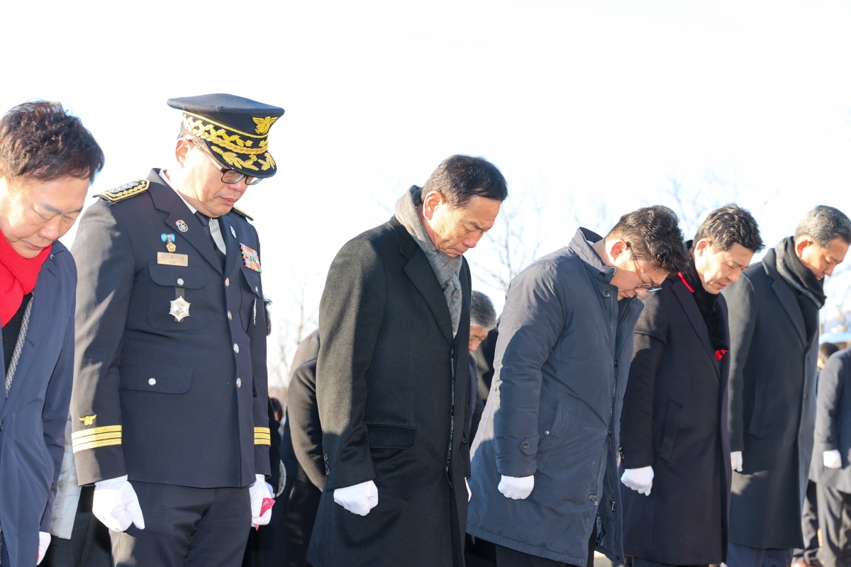 20260102-060[AMG_3151-1-2026 새해 충혼탑 참배.JPG