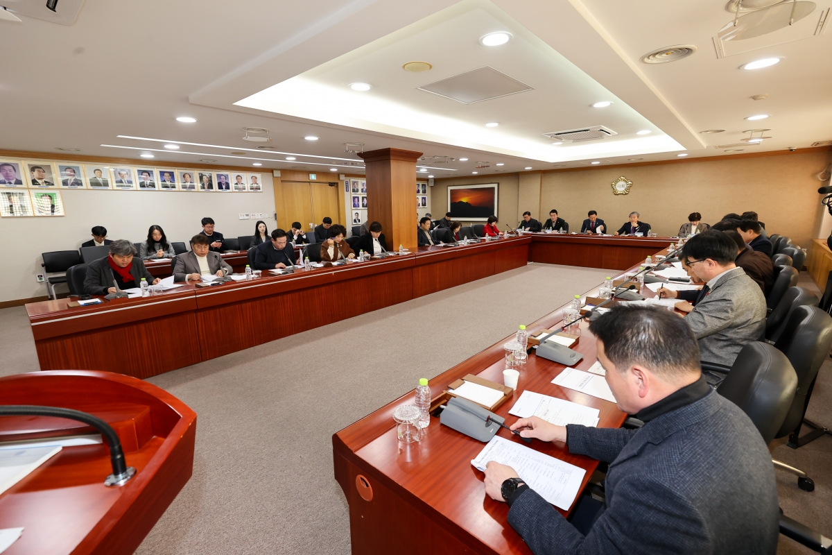 20260113-004[AMG_3718-1-전체의원 간담회 개최.JPG