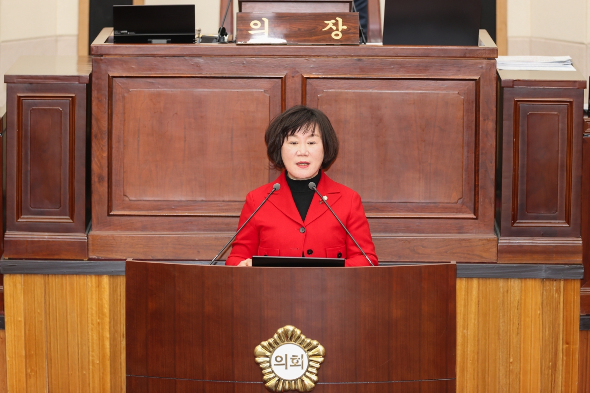 20260113-018[AMG_3744-1-제293회 임시회 제1차 본회의시 이정희 의원 5분 자유발언.JPG