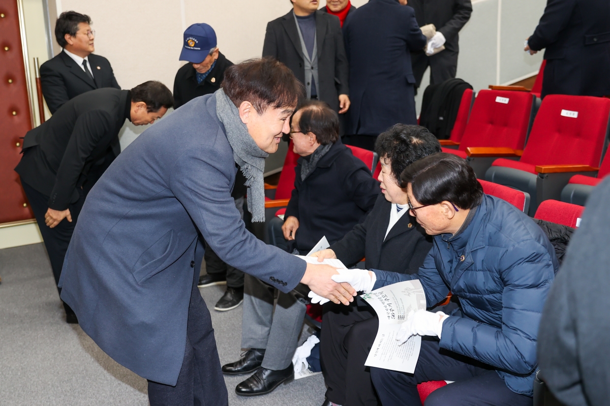 20260122-001[AMG_4411-1-박희광 선생 56주기 추모식.JPG