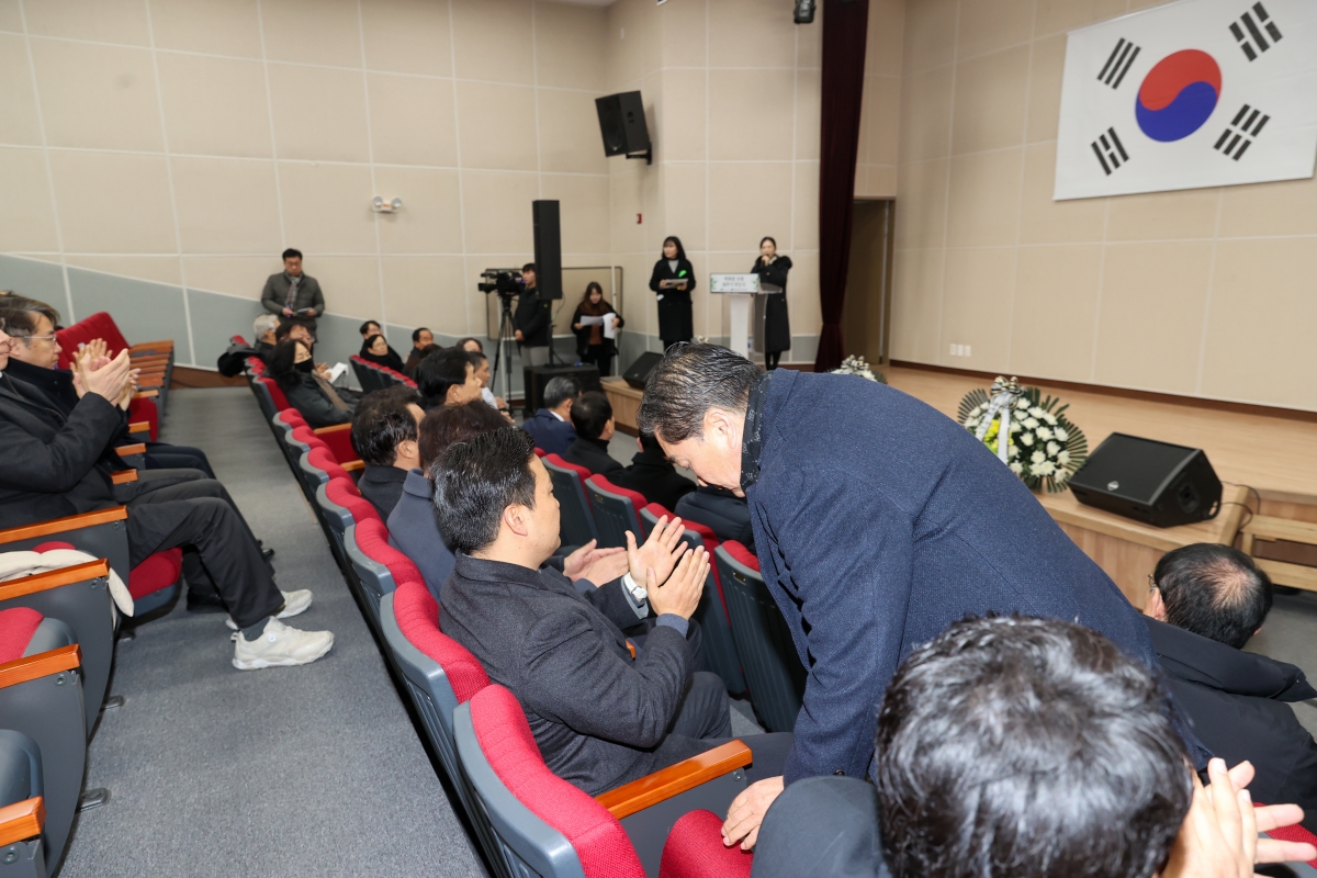 20260122-018[AMG_4447-1-박희광 선생 56주기 추모식.JPG