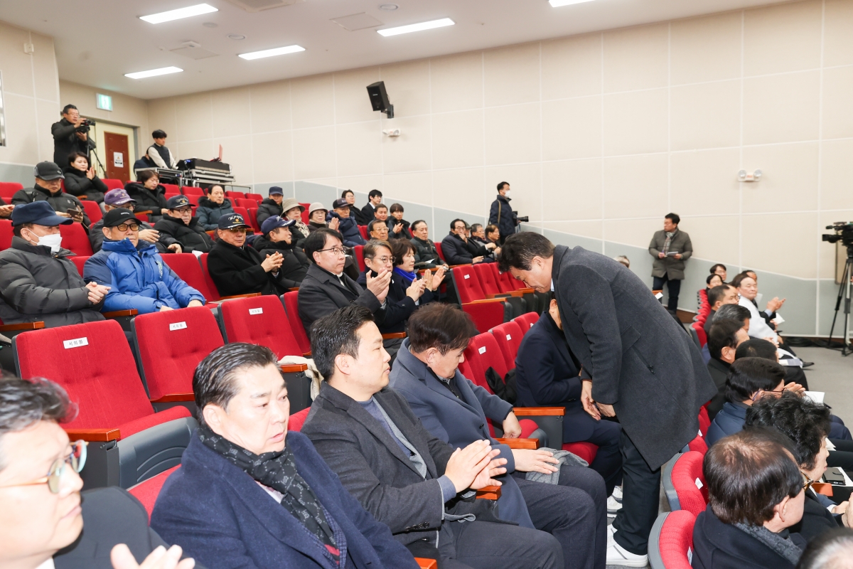 20260122-019[AMG_4450-1-박희광 선생 56주기 추모식.JPG