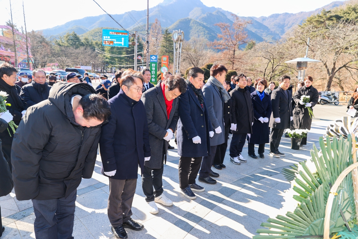 20260122-045[AMG_4507-1-박희광 선생 56주기 추모식.JPG