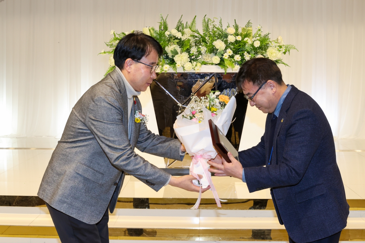 20260122-064[AMG_4549-1-전국소기업총연합회 구미시지부 정기총회.JPG