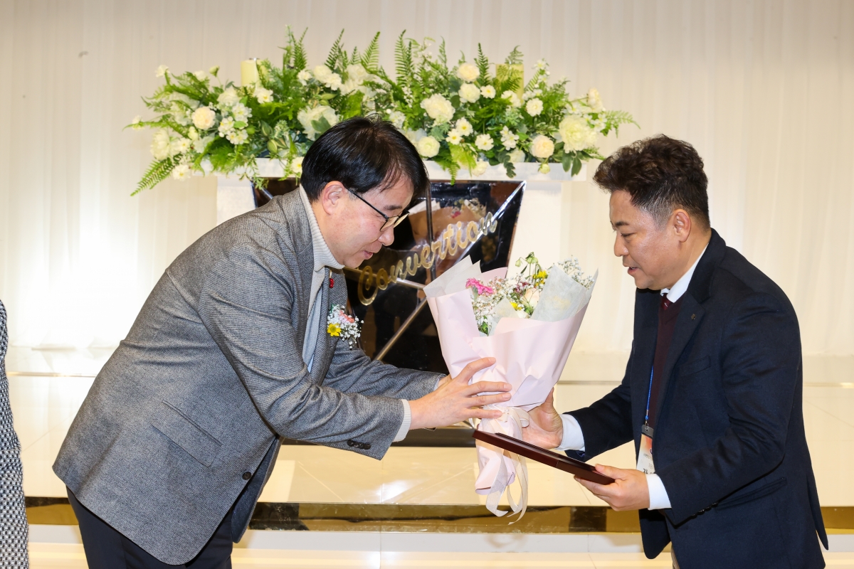 20260122-066[AMG_4555-1-전국소기업총연합회 구미시지부 정기총회.JPG