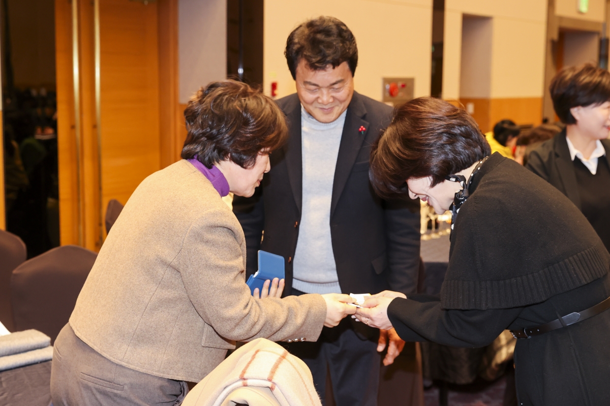 20260203-037[AMG_5057-2-구미시여성단체협의회 회장 이취임식 및 신년교례회.jpg