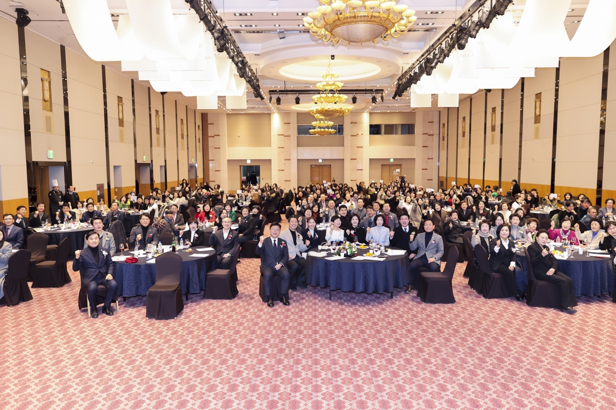 20260203-072[AMG_5137-2-구미시여성단체협의회 회장 이취임식 및 신년교례회.jpg