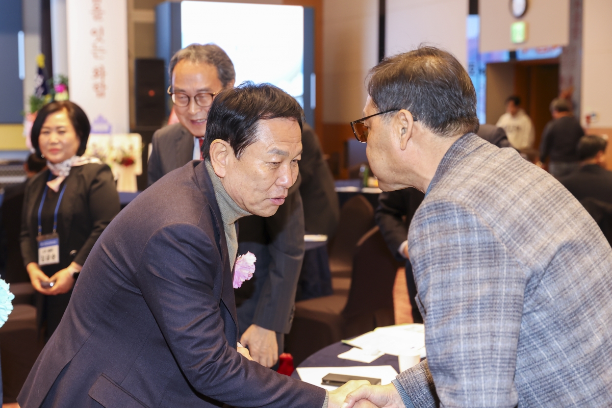 20260205-051[AMG_5264-2-경운대학교 최고위관리자과정 회장단 이취임식.jpg