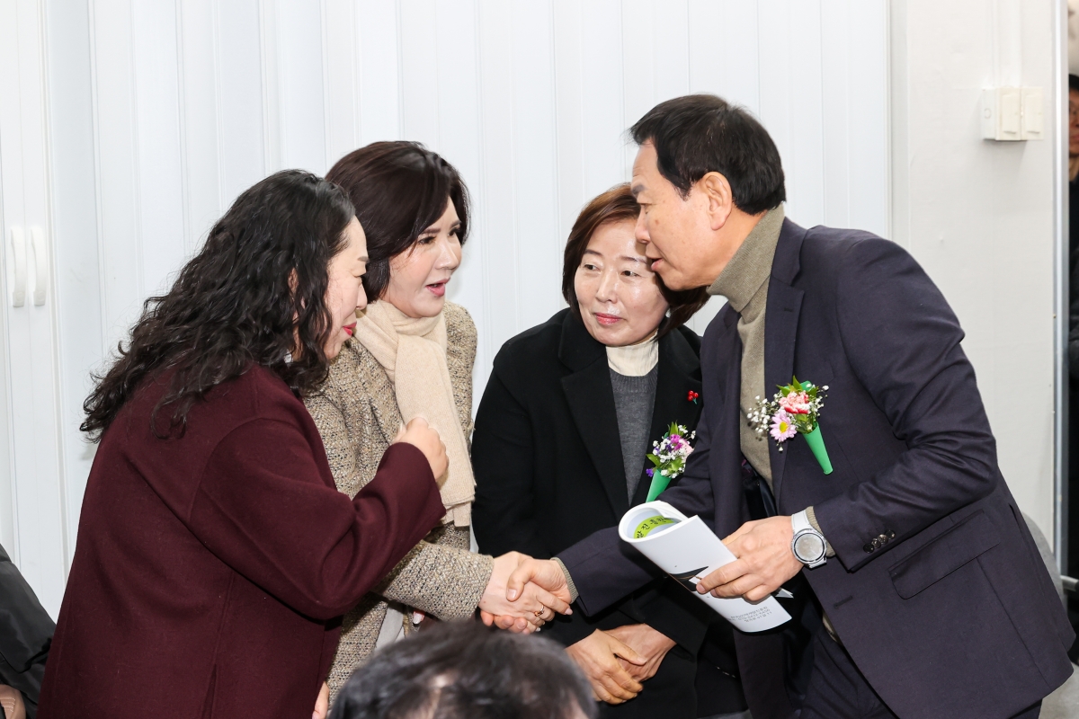 20260210-002[AMG_5379-1-한국 JJ 인재개발진흥원 졸업식.JPG
