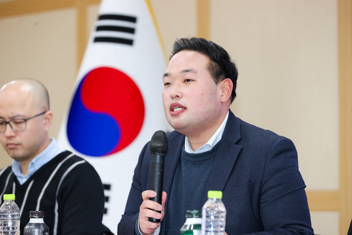 20260224-078[AMG_6392-1-구미시의회 정책토론회.JPG