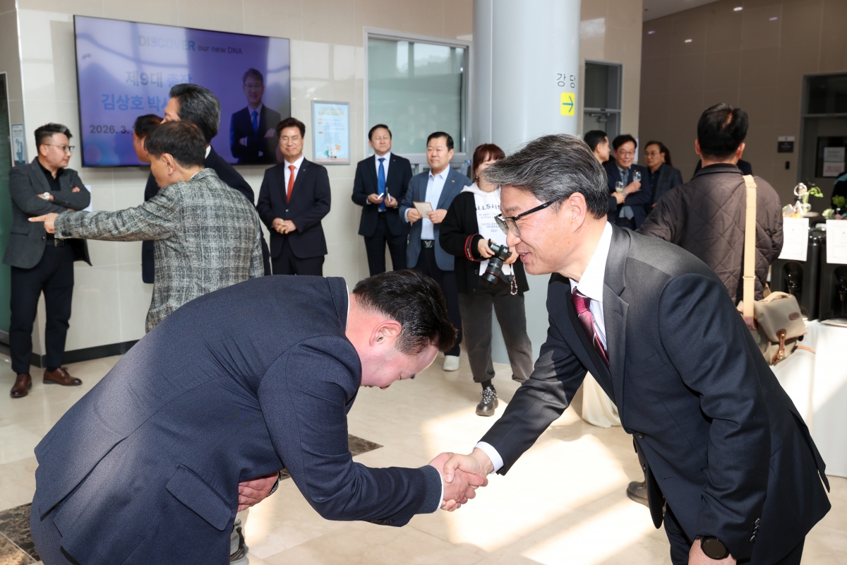 20260311-025[AMG_7532-1-국립금오공과대학교 제9대 김상호 총장 취임식.JPG