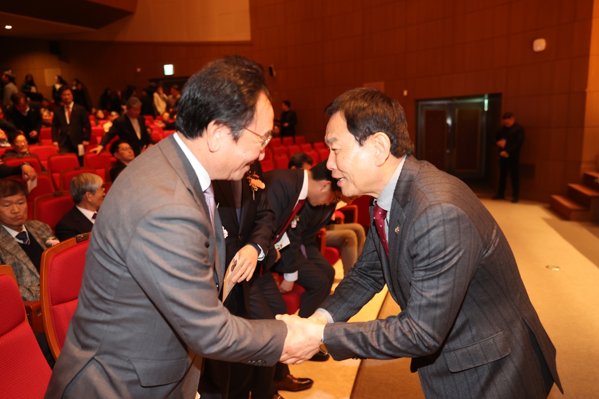 20260311-029[AMG_7541-1-국립금오공과대학교 제9대 김상호 총장 취임식.JPG