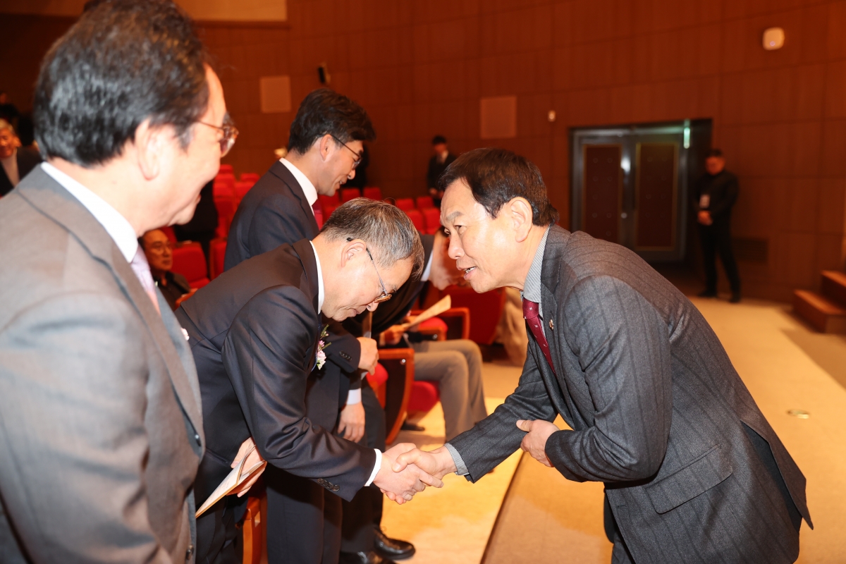 20260311-028[AMG_7539-1-국립금오공과대학교 제9대 김상호 총장 취임식.JPG