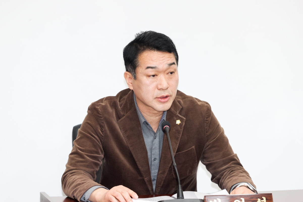 20260312-019[AMG_7754-1-제294회 임시회 기획행정위원회 조례안 심사활동.JPG